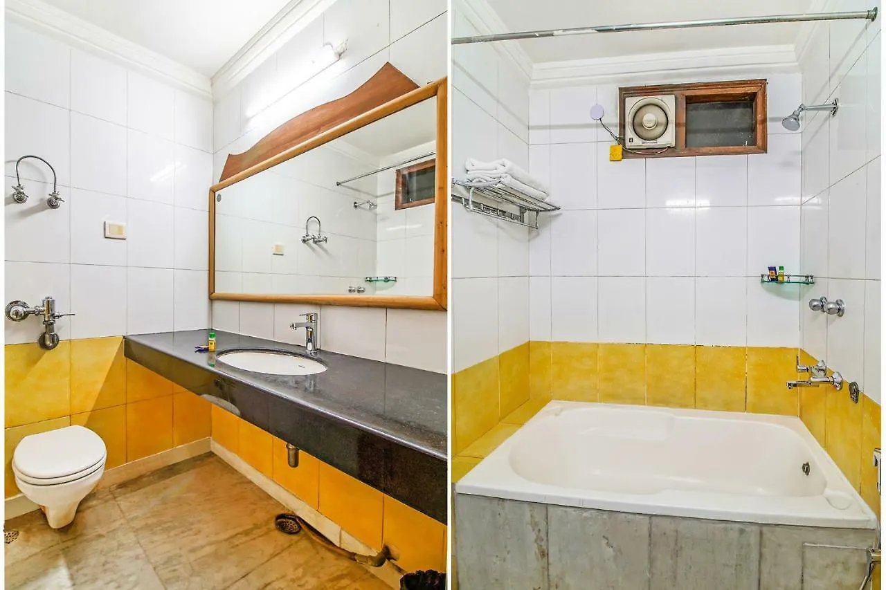 *** Hotel Fabhotel Ashu Palace Karol Bagh Delhi  India